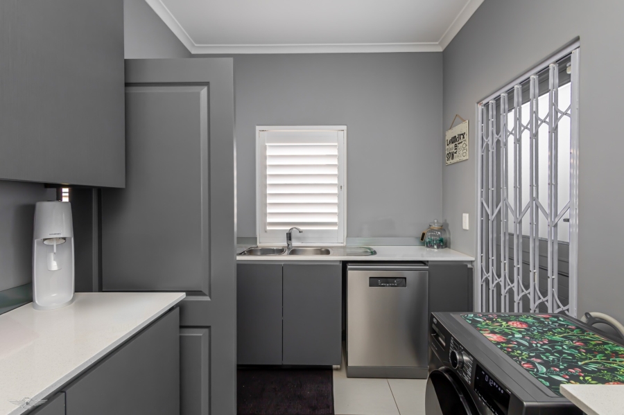 4 Bedroom Property for Sale in Langebaan Country Estate Western Cape